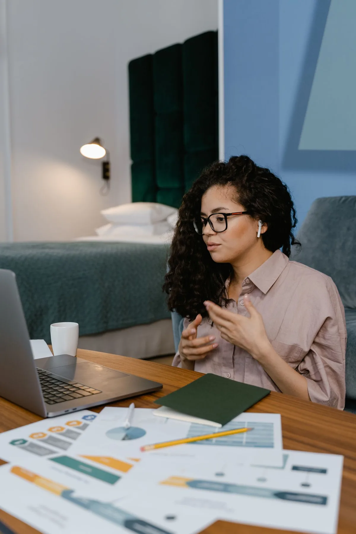 A caseworker working with an applicant portal